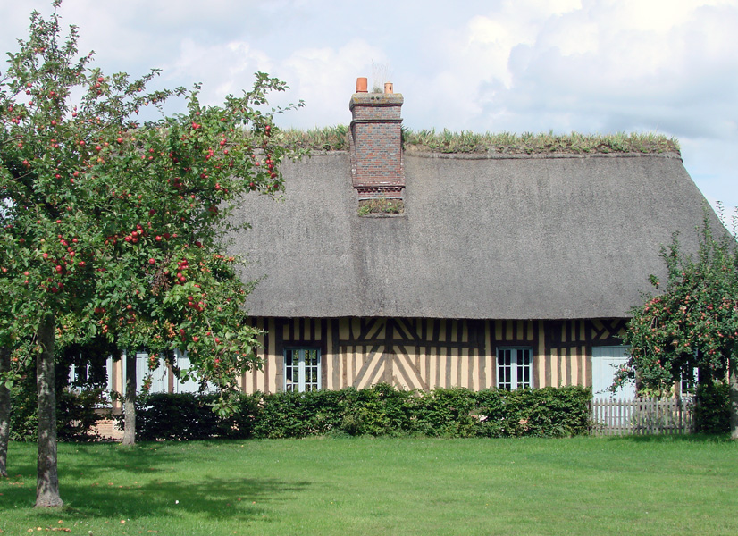 Four à pain - Musée de la boulangerie rurale (Association Roumois, terres  vivantes en Normandie) LA HAYE-DE-ROUTOT : Normandie Tourisme