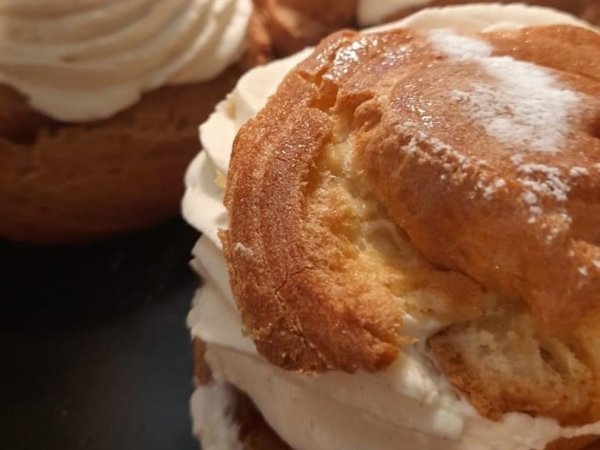 Les Pieds dans le Plat et les Pâtisseries d’Aubane