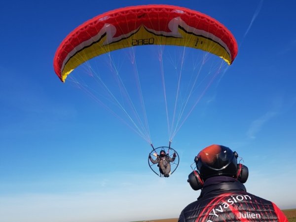 D’Yves Air Pub Paramoteur