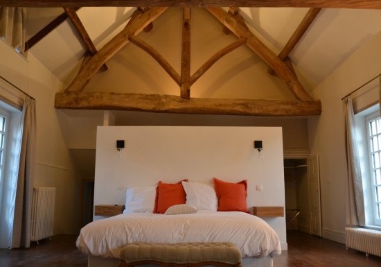 vuedelachambrejeandelavarende©amaurydetilly Chambre d’hôtes Les Hautes Sources