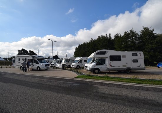 Mairie Beaumont-le-Rger Aire de camping-car de Beaumont-le-Roger