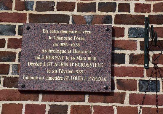 Exposition permanente du Chanoine Porée