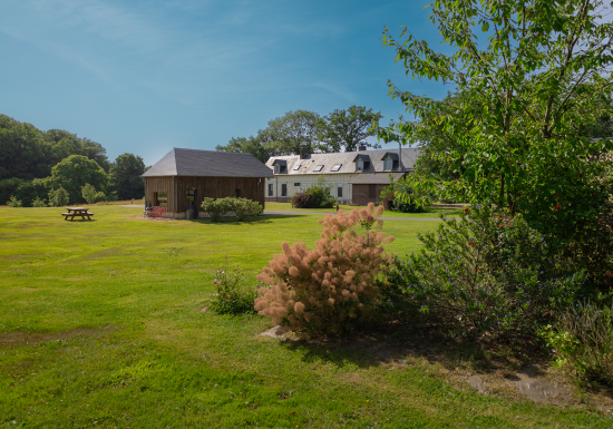 Domaine de la Ferme de Fourges – La Petite Maison de Rose