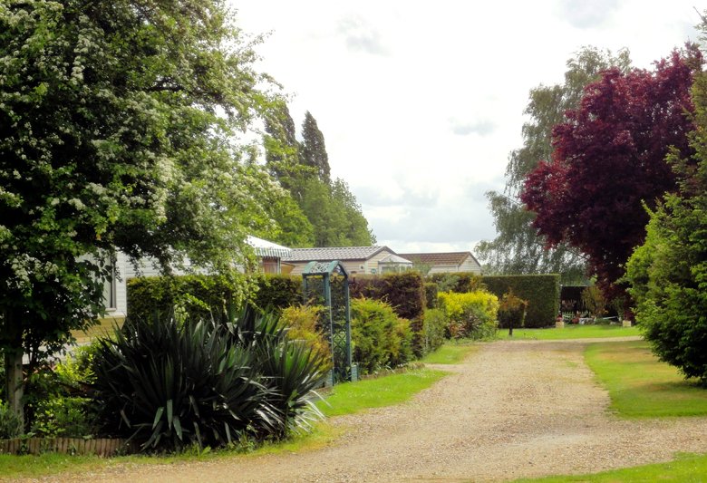 Camping, caravaning du Château de Bouafles – location et résidentiel
