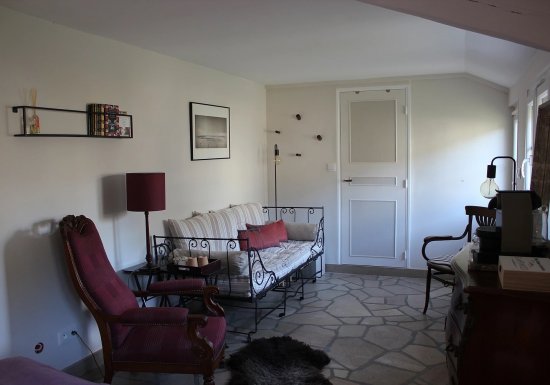 Le Chemin du Village