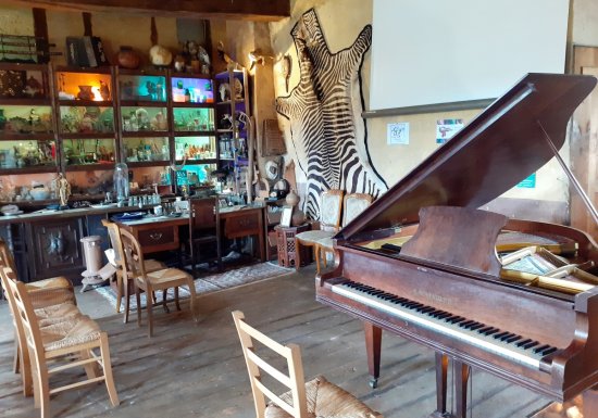 Galerie des Curiosités Larraincy