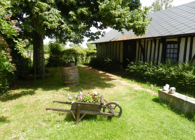 Gîte des 3 Vaches : cheminée, piscine et spa