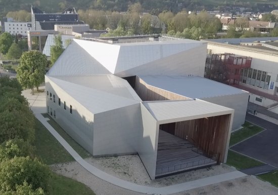 ©Cahagne LE TANGRAM: Le Cadran, Le Kubb, Le Théâtre Legendre