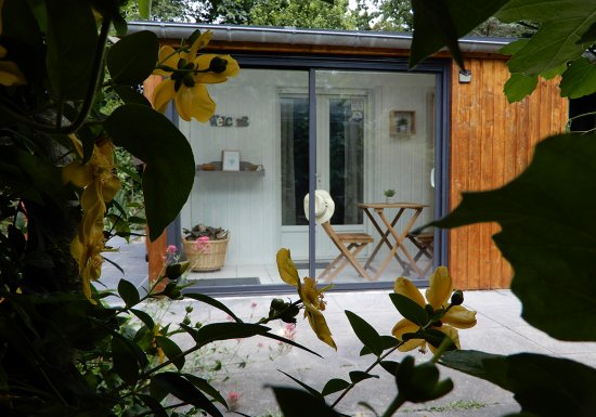 M. Genetey, le clos du lutin many Le Cottage Exotique du Lutin Many