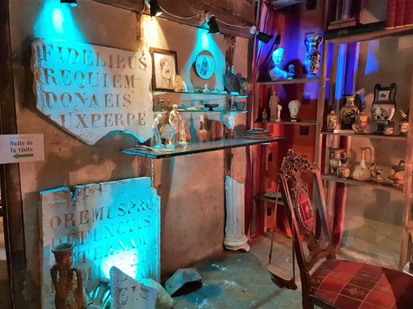 Galerie des Curiosités Larraincy