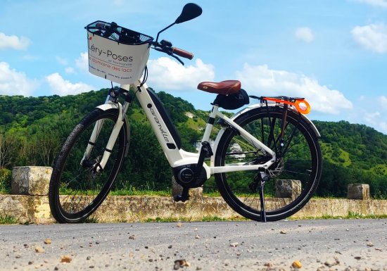 © Parc Léry Poses en Normandie Location vélos électriques Léry-Poses en Normandie