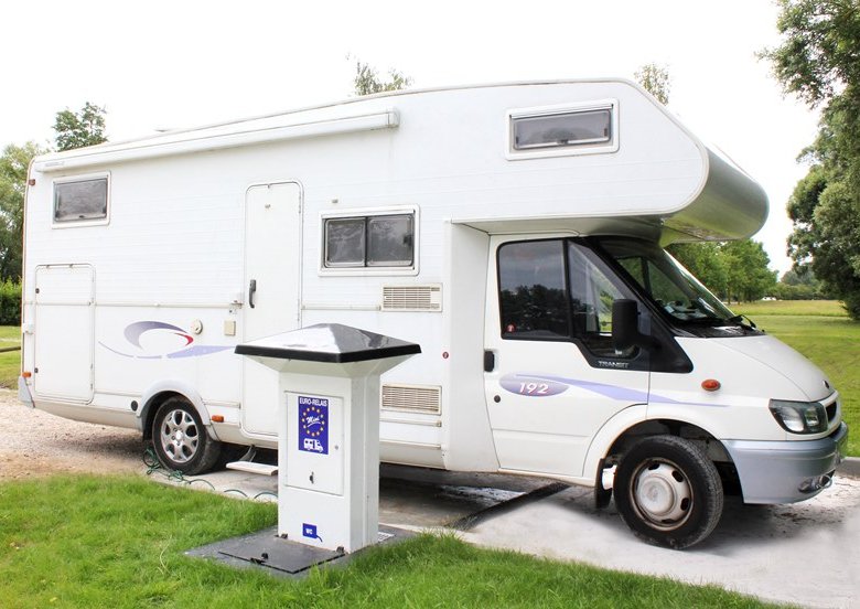 Aire de camping-car de Léry-Poses