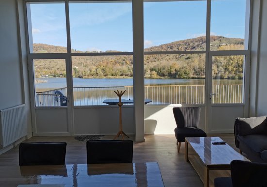 MAJALIS PMR – Gites du Bord de Seine – LÉRY-POSES EN NORMANDIE