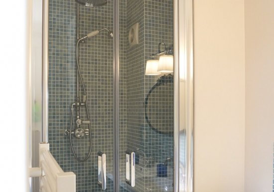 AUX DEUX POETES MAISON ALEXANDRE