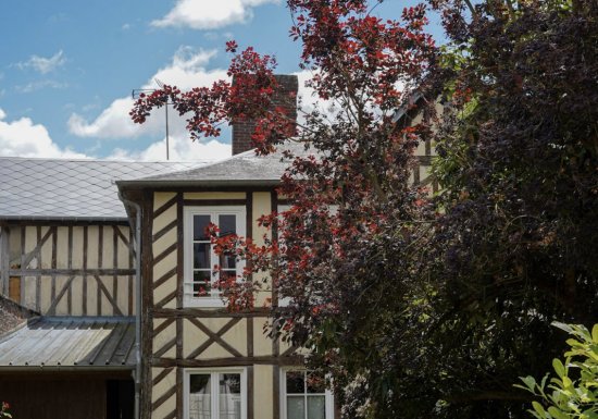 AUX DEUX POETES MAISON MUTEL