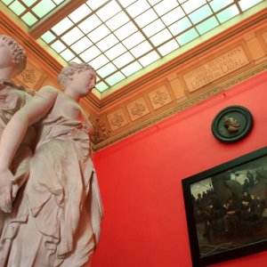 « Regarde à travers » (voir le musée autrement)