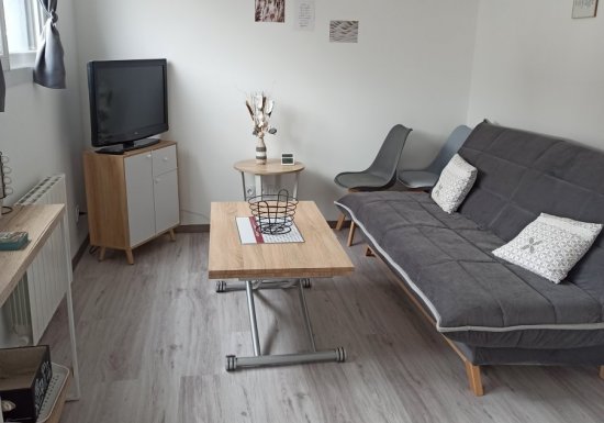 Cocon cosy avec parking, terrasse, WIFI – L’étape Da Estréla 1