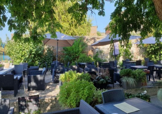 © Villa Aliénor Salon de thé de la Villa Aliénor