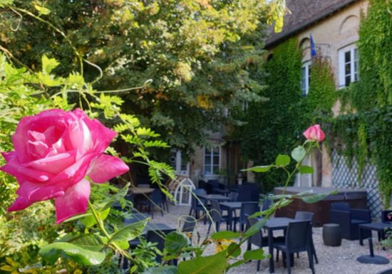 © Villa Aliénor Salon de thé de la Villa Aliénor