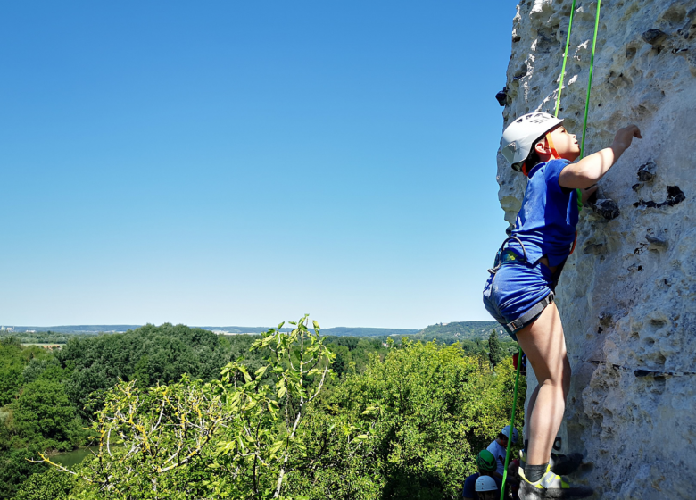 Sortie découverte de l’escalade en falaise à la journée