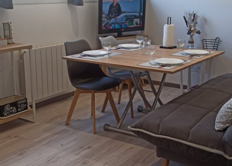 Petit cocon cosy avec parking, terrasse, WIFI – L’étape Da Estréla 1