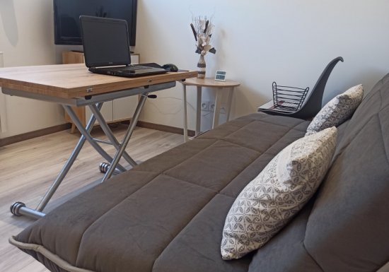 Cocon cosy avec parking, terrasse, WIFI – L’étape Da Estréla 1