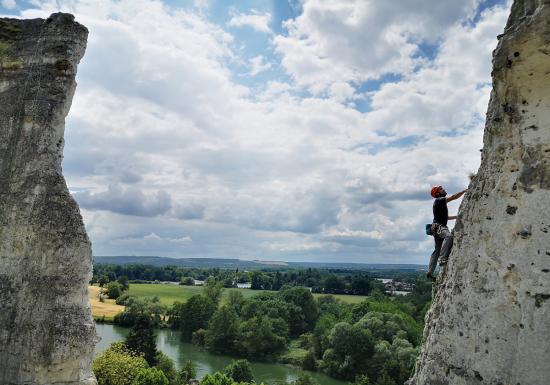 Sortie escalade en falaise au Val Saint-Martin