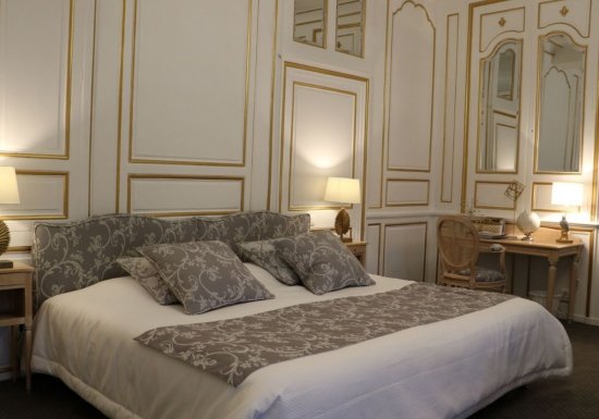 © La Chaine d'Or La Chaîne d’Or