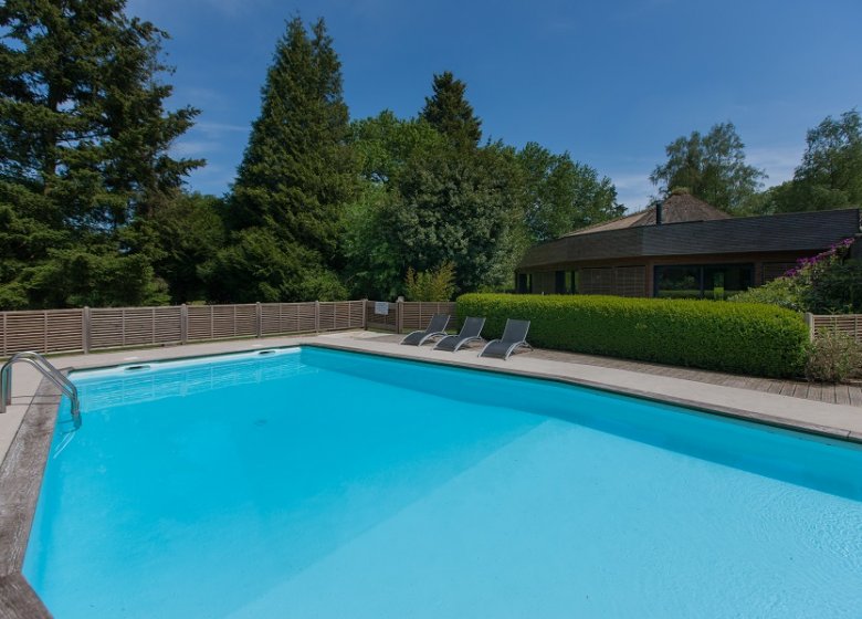 Le Petit Coq aux Champs