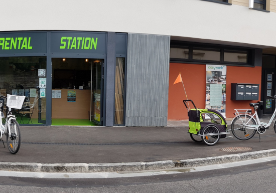 © rental station Givernon Location / Bike Rental Station