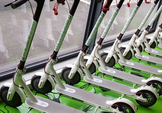 © rental station Givernon Location / Bike Rental Station