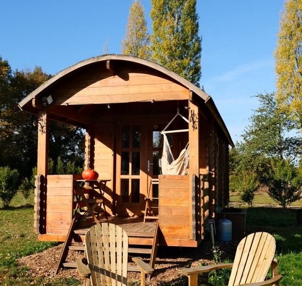 La roulotte mesnil et une nuit