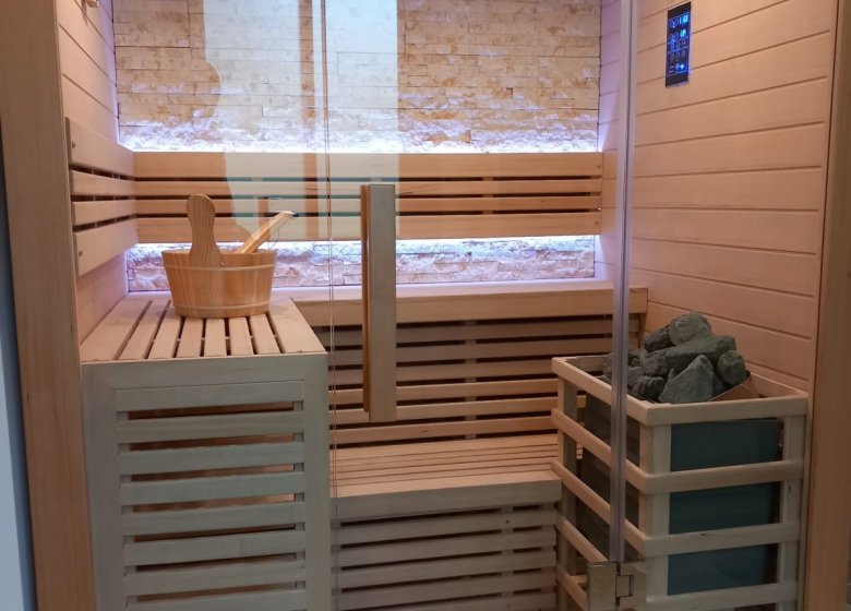 Gîte les Sequoias avec piscine chauffée et sauna à 1h de Paris