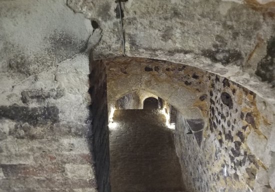 Galerie des Curiosités Larraincy Chasse au trésor « Sur la piste de Georges Edouard Larraincy »