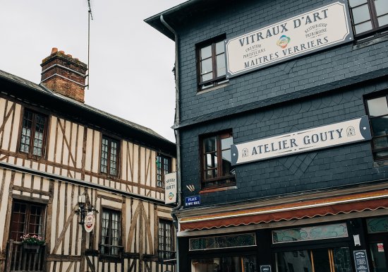 Visite commentée de l&rsquo;atelier du maître-verrier, Cyril Gouty