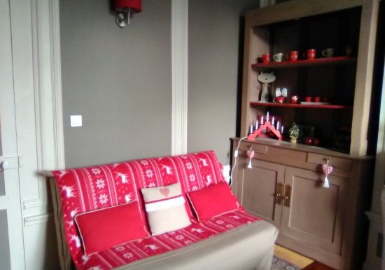 l’AJOUSSIENNE (gîte )