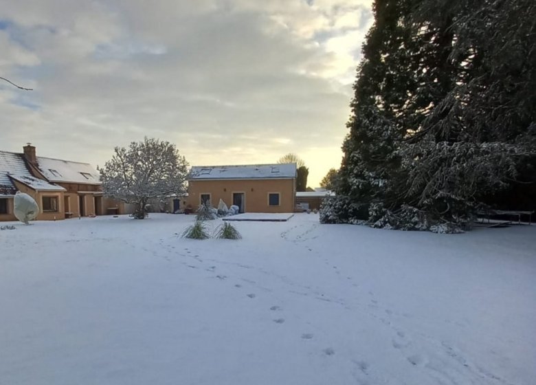 Gîte les Sequoias avec piscine chauffée et sauna à 1h de Paris