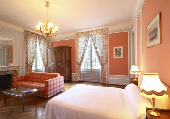 © Château de la Rapée,M. Adole Château de la Rapée