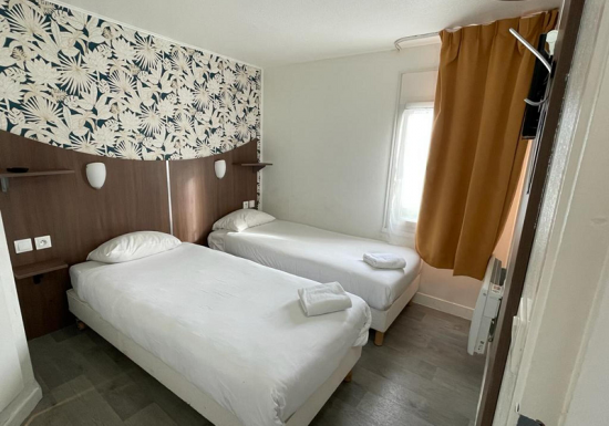 Kyriad direct Val de reuil Kyriad Direct