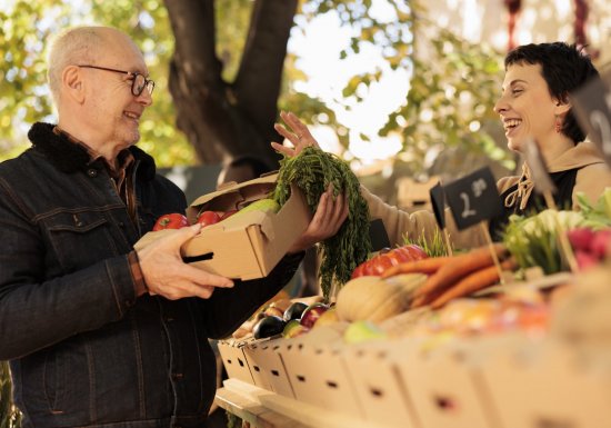 Marché hebdomadaire de Conches-en-Ouche (jeudi matin)