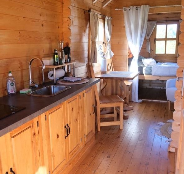 La roulotte mesnil et une nuit