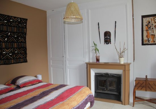 gîte grande maison heudreville sur Eure Grande maison au calme en bordure de rivière