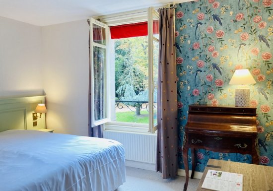 Château Corneille_Le val d'hazey_gaillon Hôtel Château Corneille