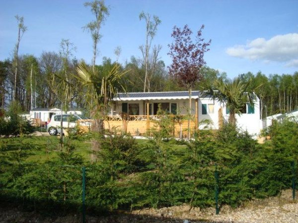 Camping Caravaning de Salverte