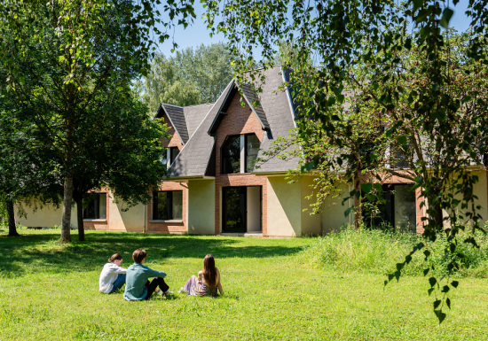 VICTORIA GROUP Les Lodges de Socrate _ Appart’hotel