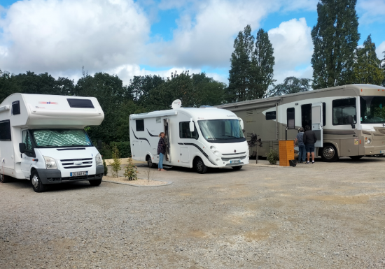 mr chamballu Aire de camping-car de la Goule