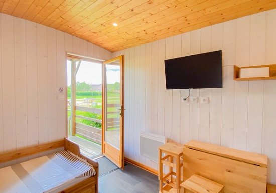 Léry-Poses en Normandie Roulottes_ camping Léry-Poses en Normandie