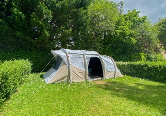 lery poses en Normandie_domaine des lacs Tentes équipées _ camping Léry-Poses en Normandie
