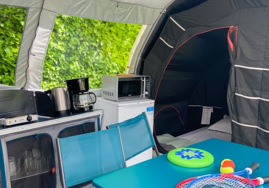 lery poses en Normandie_domaine des lacs Tentes équipées _ camping Léry-Poses en Normandie